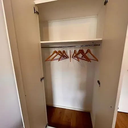 Beautiful In Center Apartment